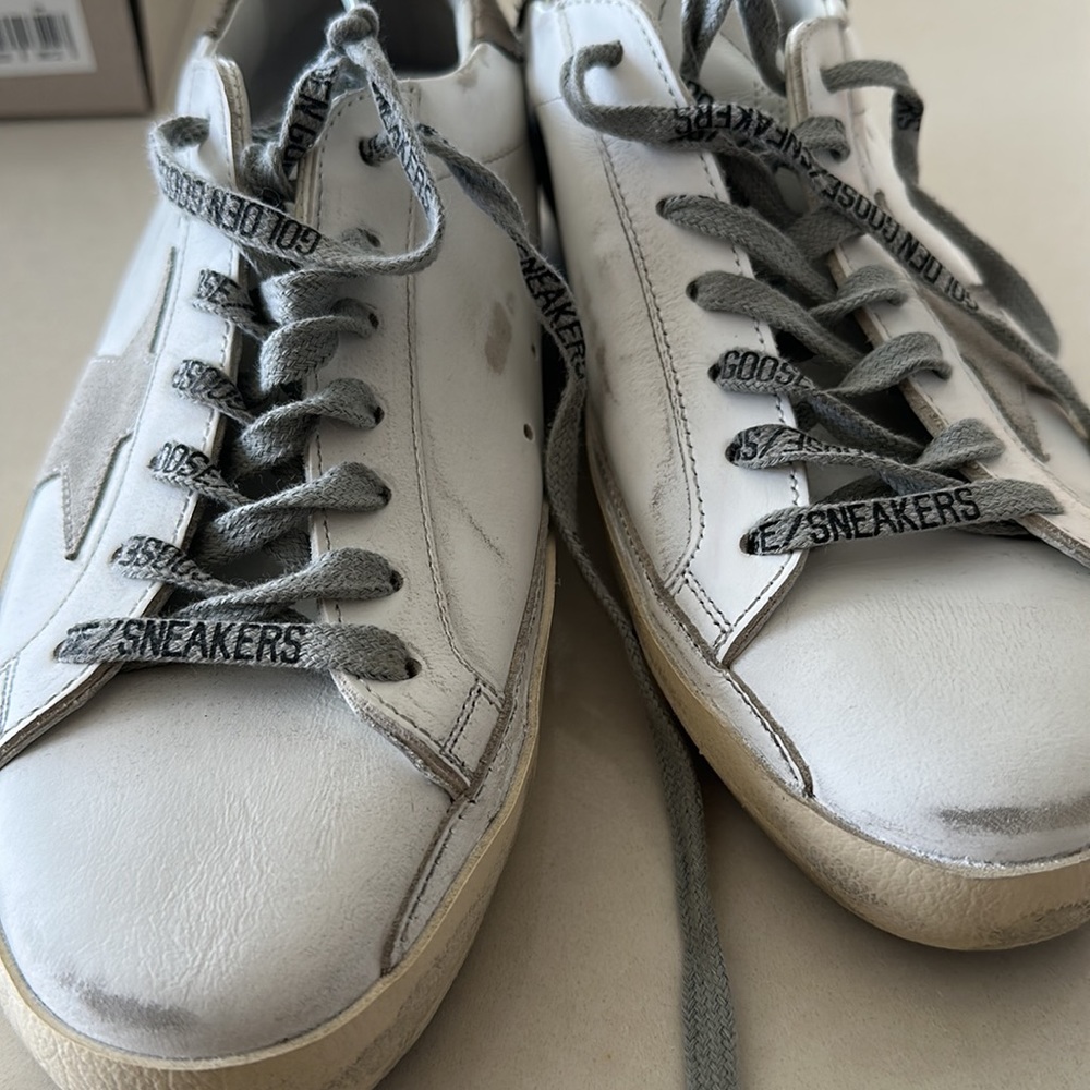 Golden goose sneakers. New without box. Never worn. - Picture 4 of 8